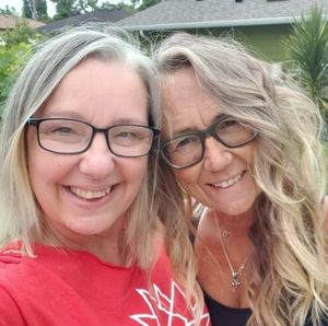 Meet your Posher, Sharon